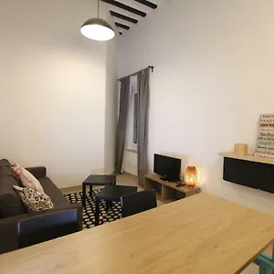 Preciosa Oportunidad, Junto A Playa Y Teatro Falla Apartamento